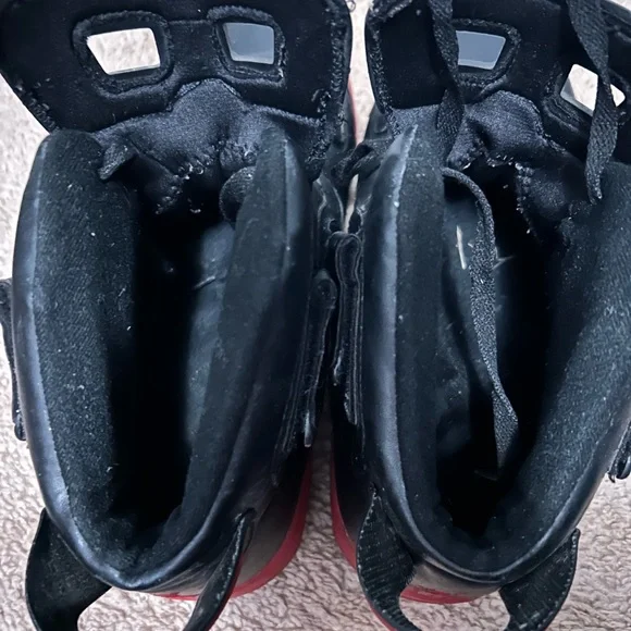 NIKE Air Force 1 - Black and Red High-Top Sneakers - Picture 5 of 10